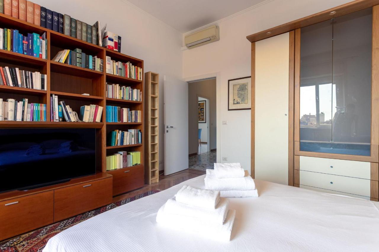 Garibaldi Two Bedrooms By Halldis Milan Bagian luar foto